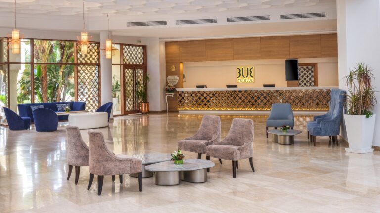 tui-blue-MANAR-RECEPTION-005