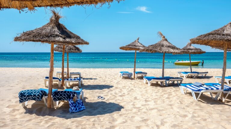 tui-blue-manar-beach